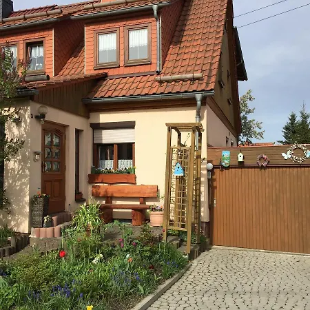 Apartamento Vintage In Thuringia Near Ski Area *